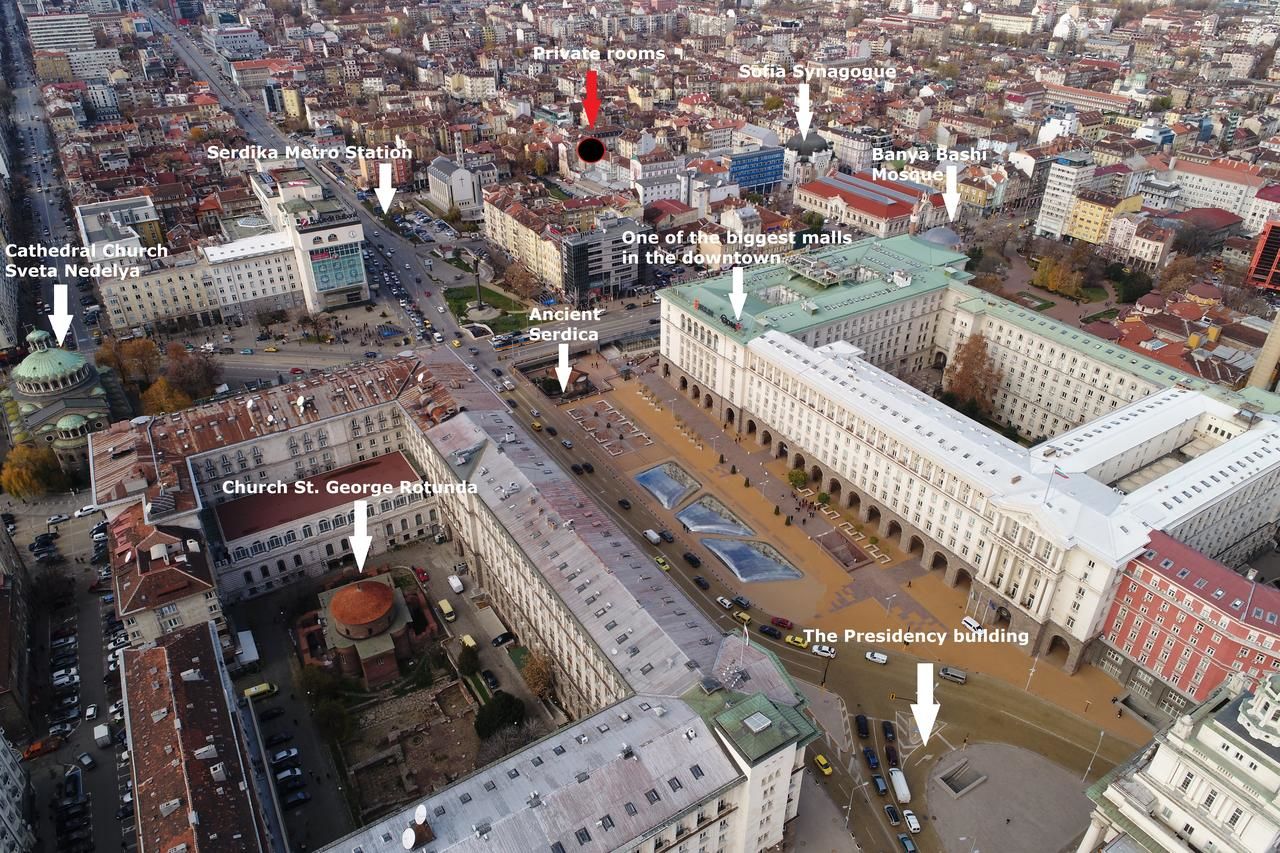 Гостевой дом Vintage private room in the heart of the downtown София-30